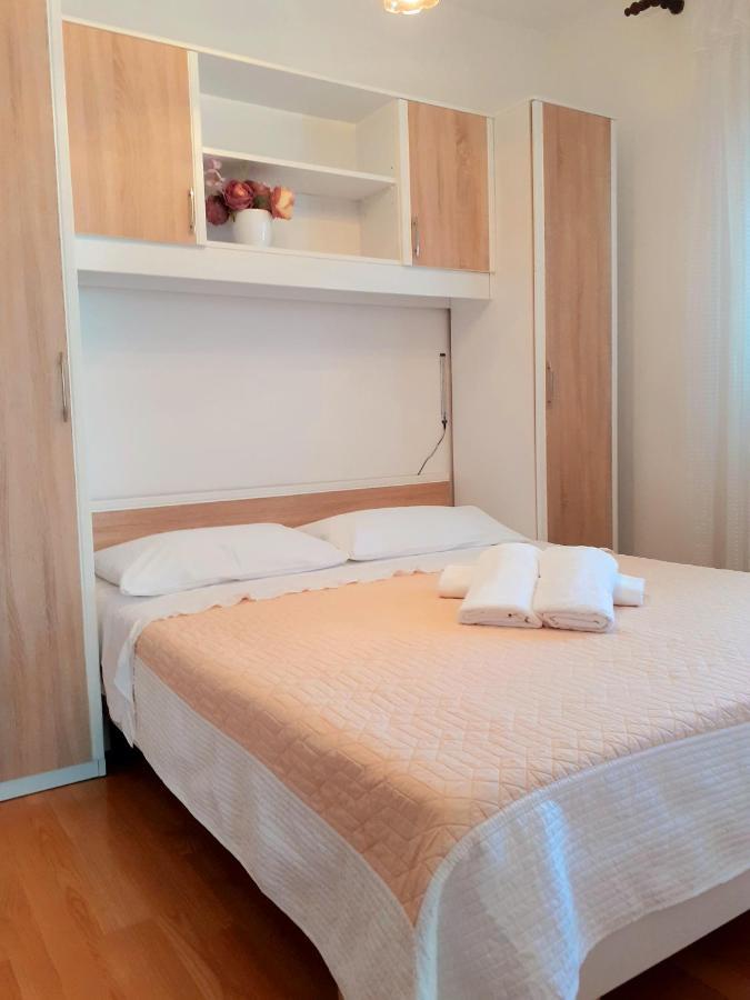 Open Sea Apartmani Grebaštica Exterior foto